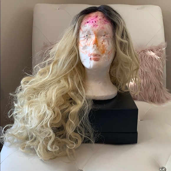 NWT ManeConcept BrownSugar Seamless Lace Front Wig - Picture 7 of 8